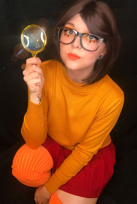 velma makeup